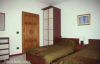 Twinbedroom2.jpg